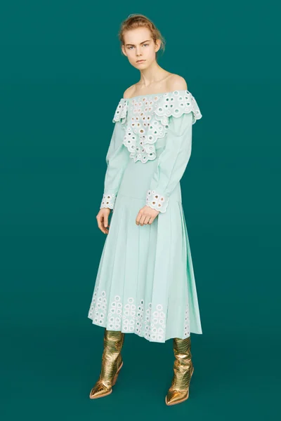 Look 37